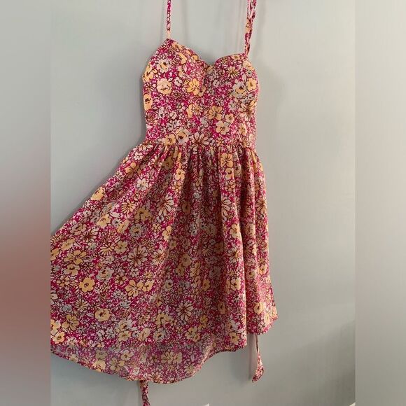 NWT Band Of The Free India Floral Mini Sun Dress Pink Yellow Size M Daisies Boho - Picture 3 of 8